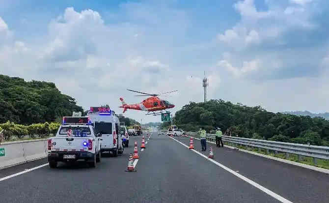 浈江区高速公路汽车救援案例